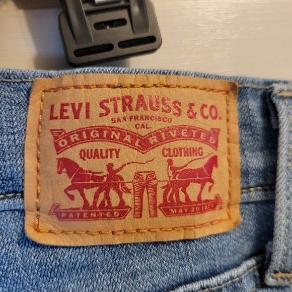 Levi's 505 Straight Denim Jeans - Picture 5 of 7